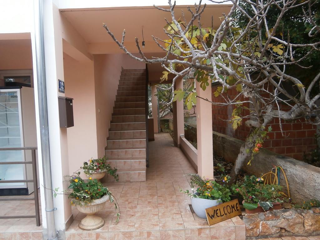 Apartment Maja Vodice Ruang foto