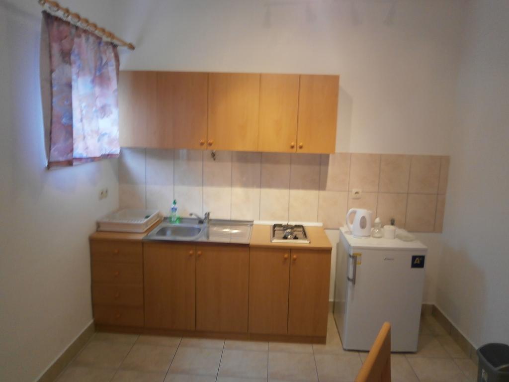 Apartment Maja Vodice Bagian luar foto